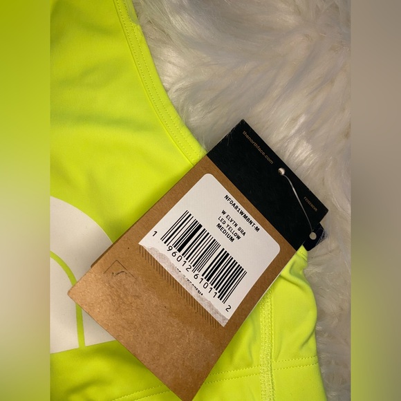 THE NORTH FACE Women's Elevation Sports Bra, LED Yellow Medium NWT - Picture 5 of 6